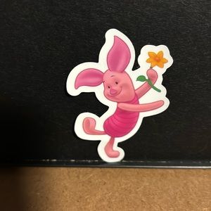 PIGLET WITH YELLOW FLOWER STICKER